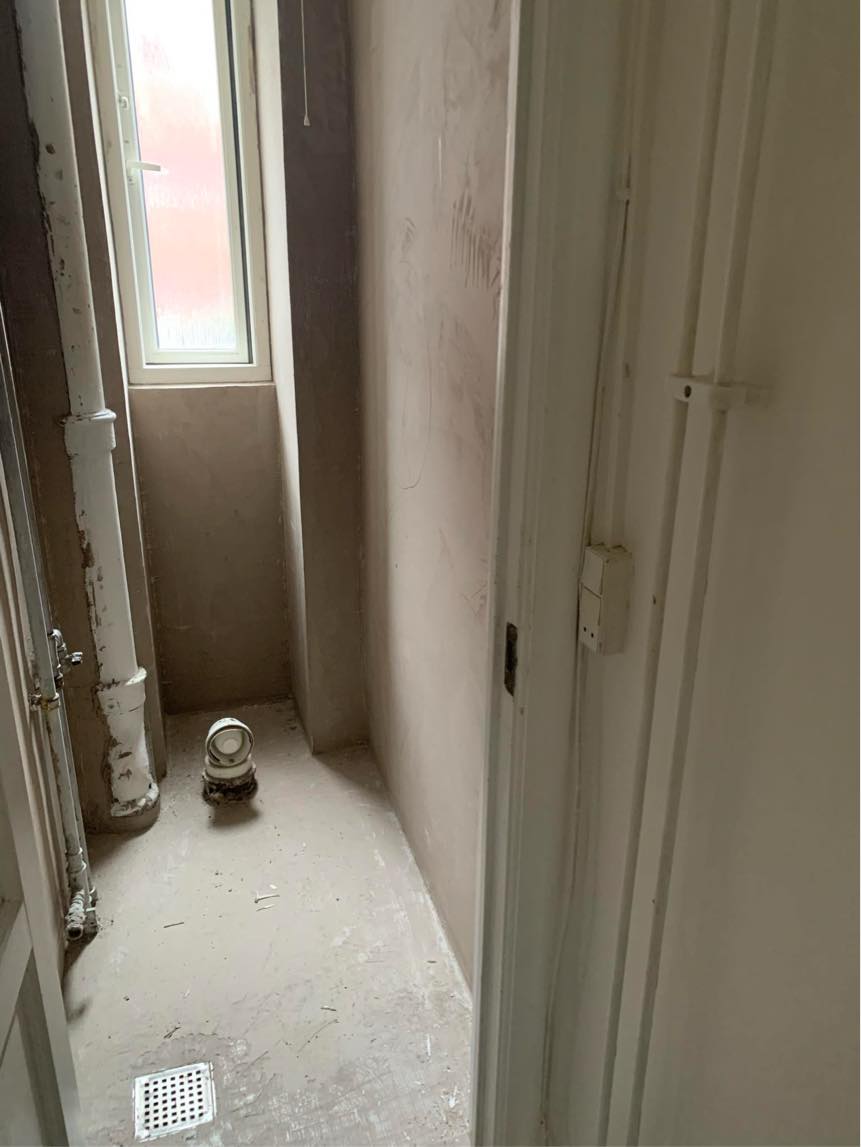 Montering af 2 badeværelser, samme andelsforening