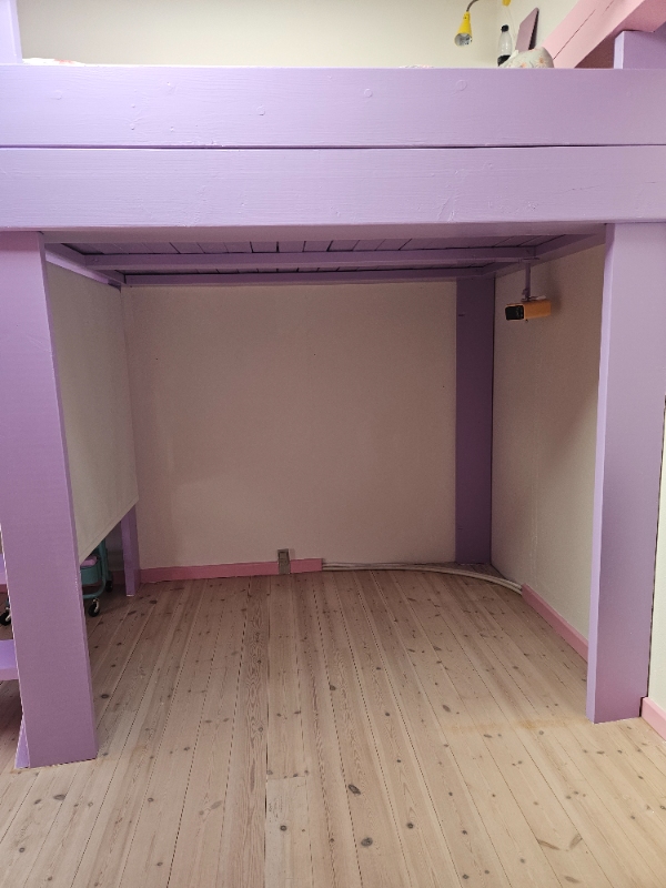 Byg et repos/ramme der skal ligge en madras ovenpå