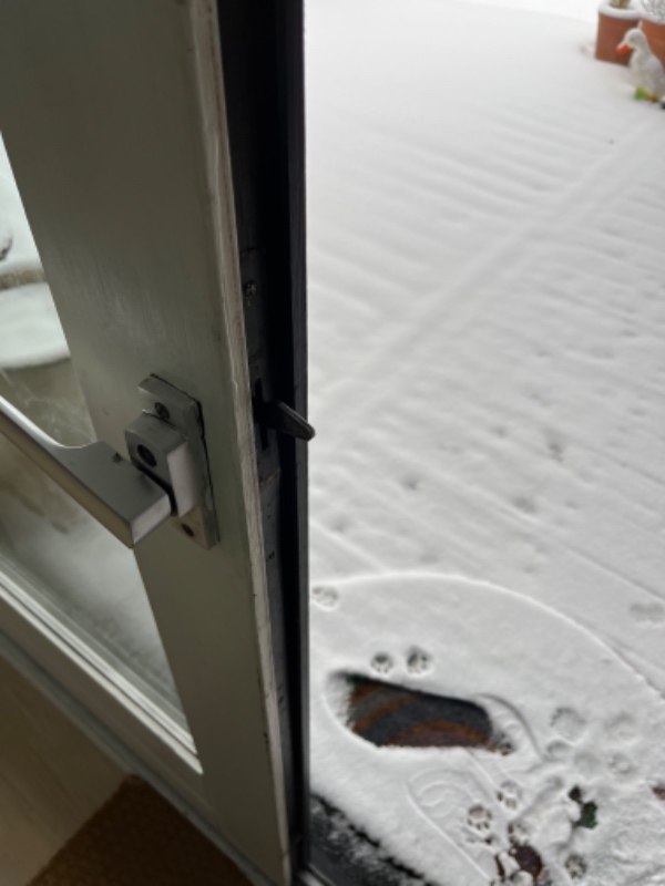 En skydedør håndtag/lås