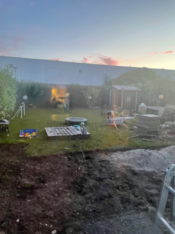 Hækklipning og bortskaffelse