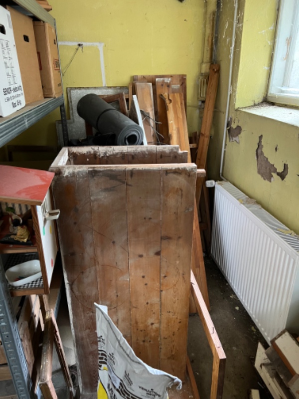 Oprydning af kælderrum