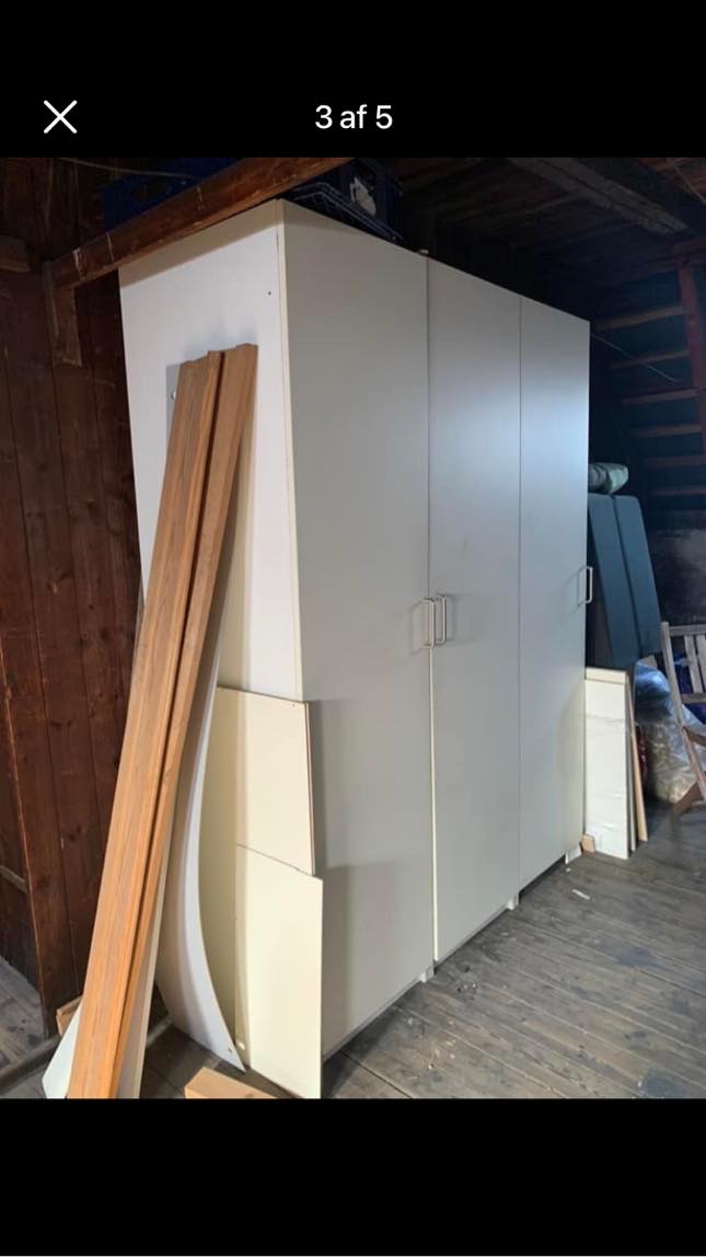 Nedbæring af ikeaskab