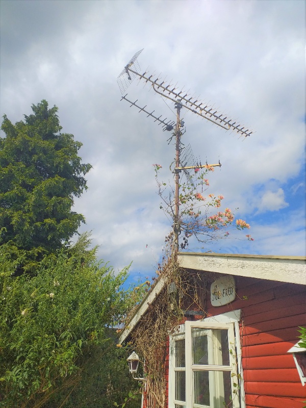 Antenne ned fra hus