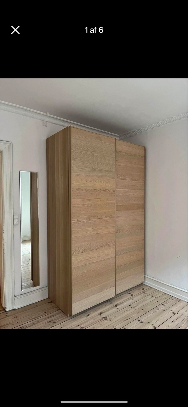 Hente et skab - skal bæres ned og køres fra en adresse til en anden. Vi bærer det selv op.