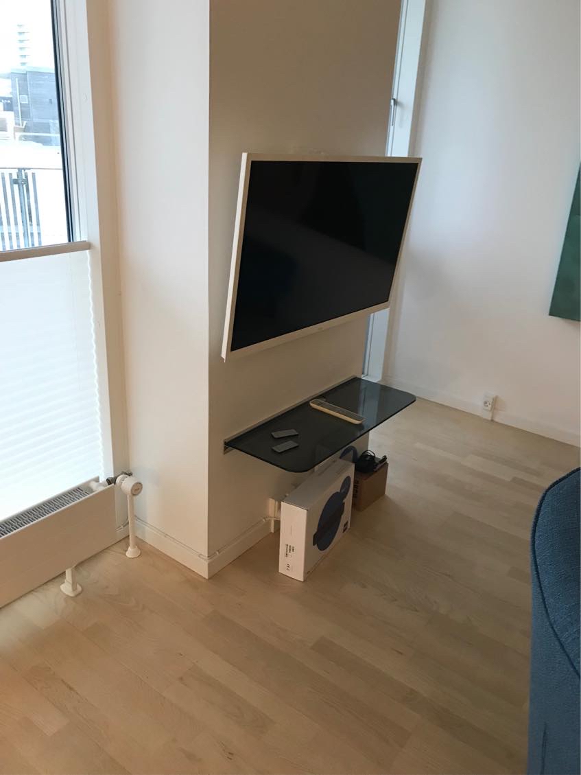 Hjælp til at afmontere møbler inden flytning