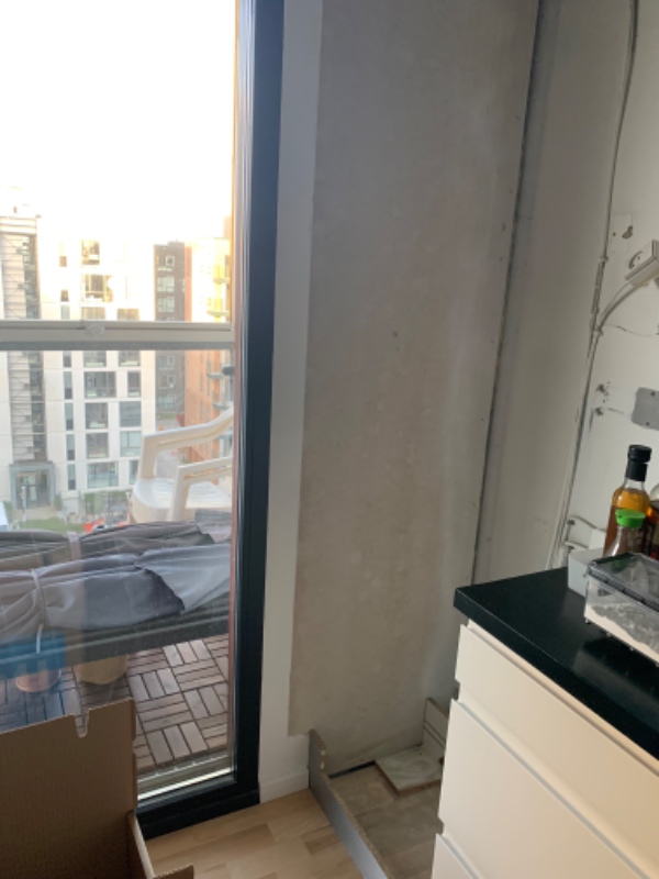 klargørelse af væg til nyt køkken, spartle, filt og male