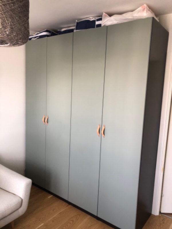Nedtagning og samling af Ikea garderobeskab