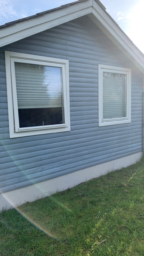 Jeg vil gerne have beklædt mit hus med plader som ikke skal males eller vedligeholdes