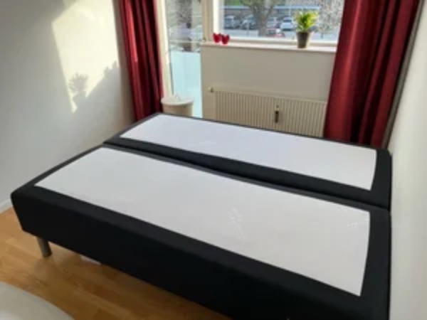 Fragt af to boksmadrasser fra Smørum til Ringsted