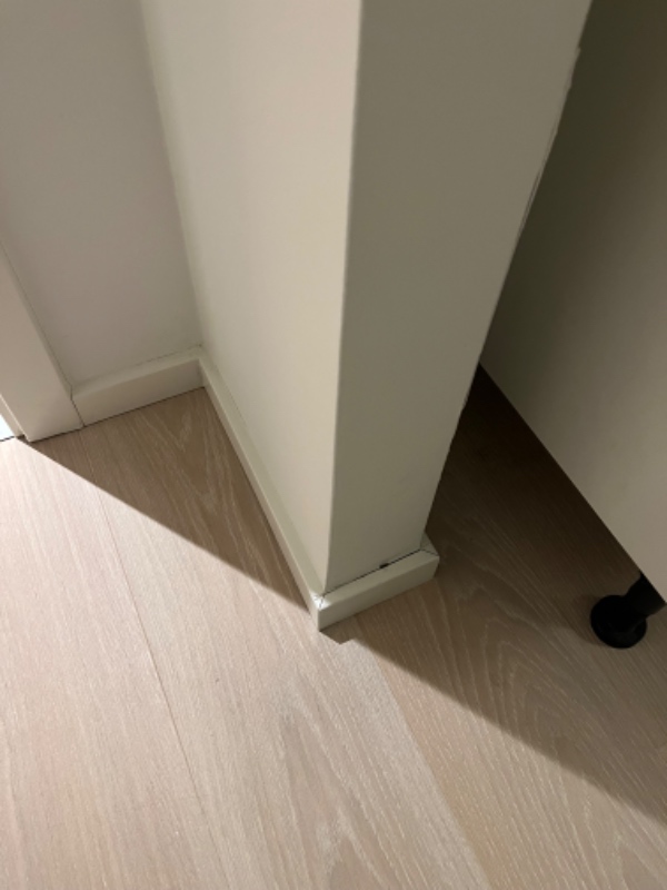 nedrivning af skabsvæg (gasbeton) 10x32x240