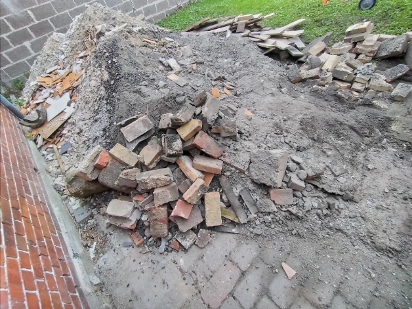 Afhentning af affald og aflevering på genbrugsplads