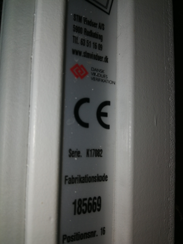 Installering af kattelem