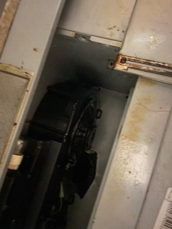 Udskifte min emhætte med udtræk - køber selv en ny