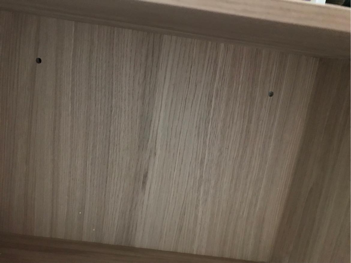 Opsætning af 10 bogkasser og en hylde