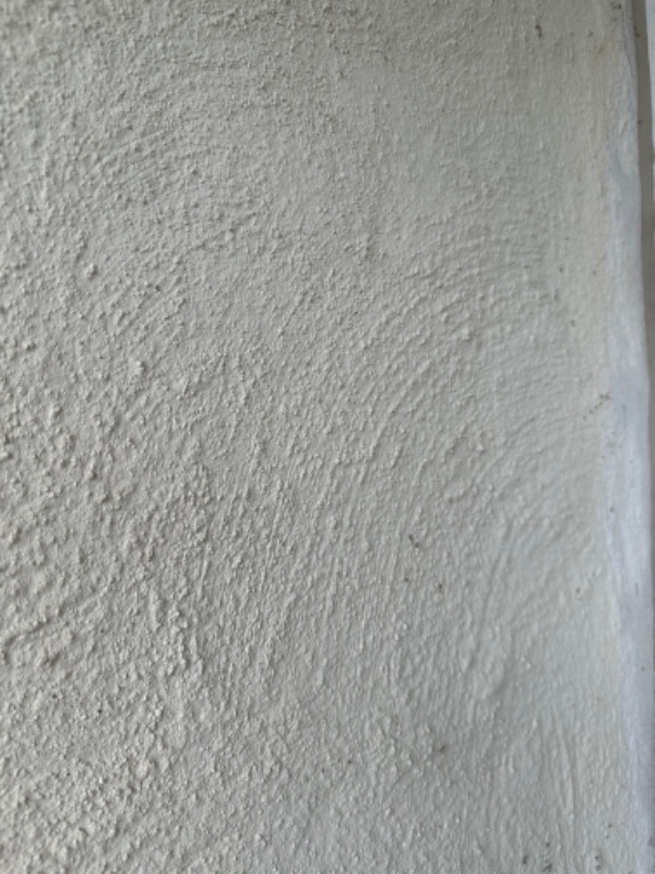 Udjævning/slibning af beton vægge/gulv/loft på altan