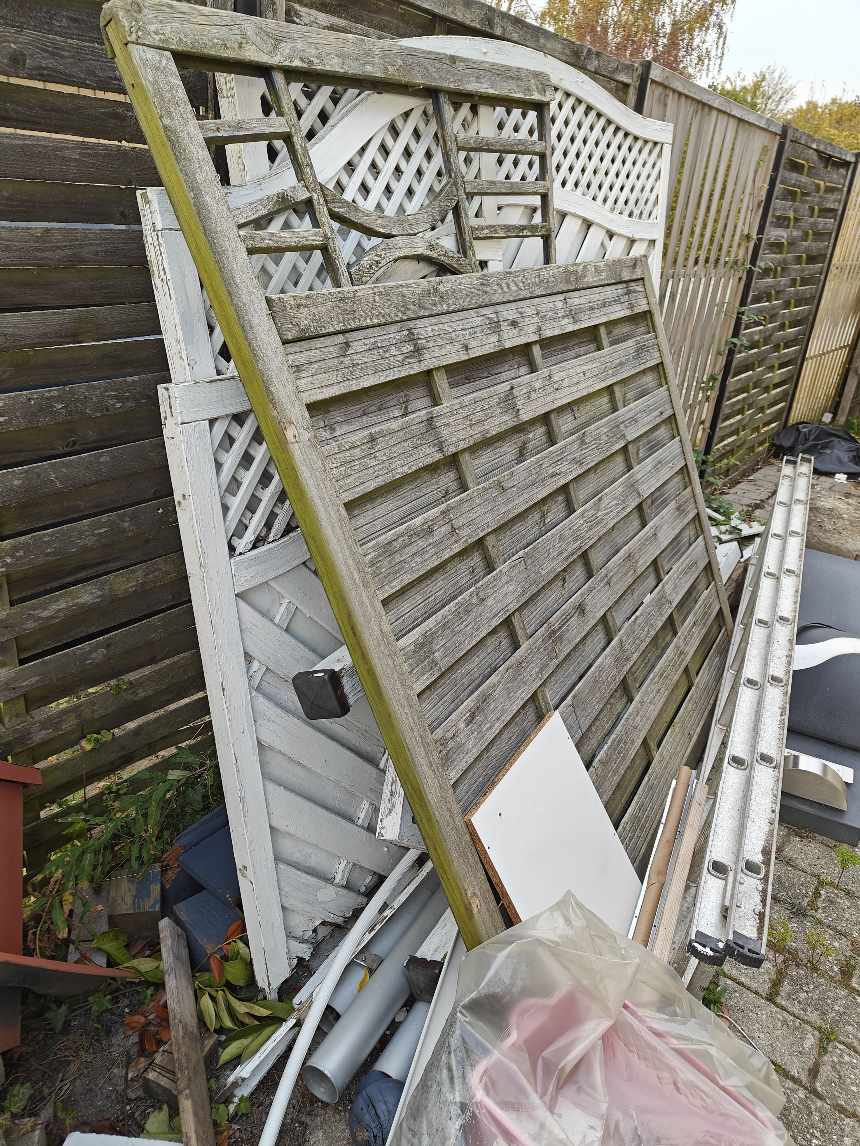 Bortkørsel af diverse skrald, byggematerialer og storskrald