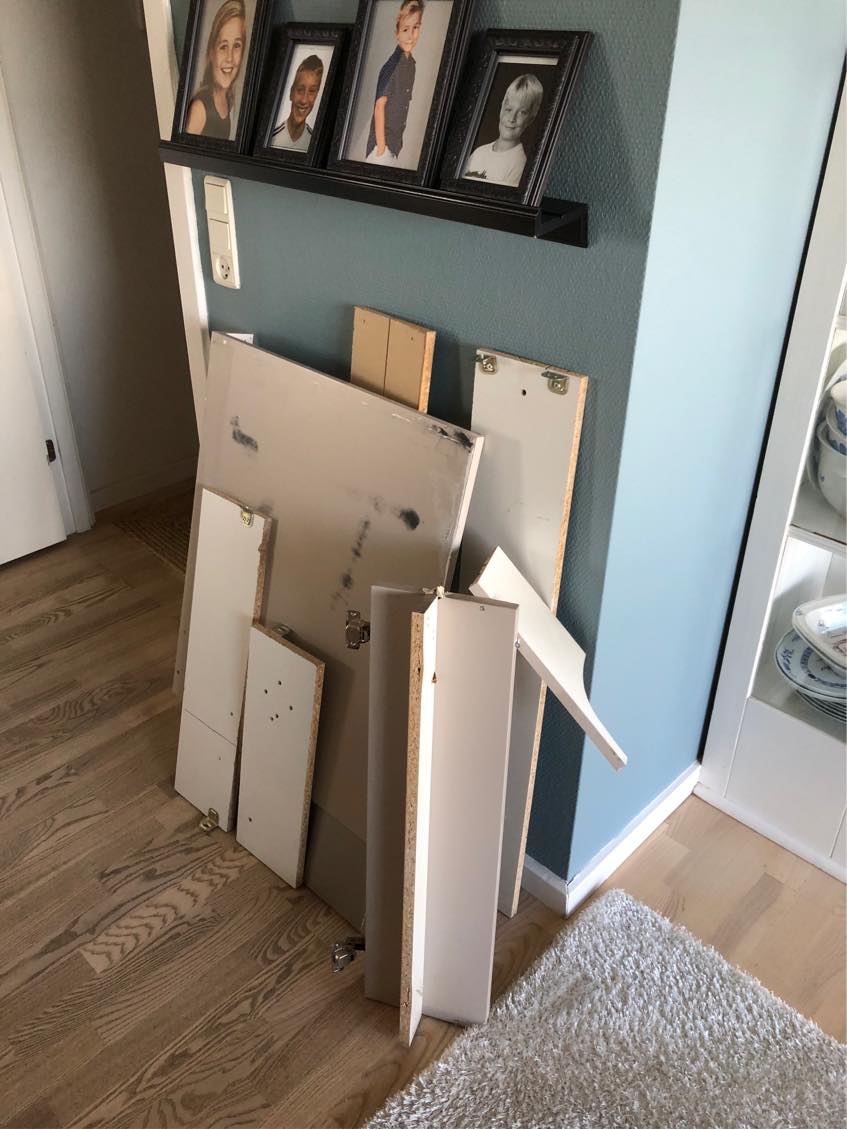 Fjernet køkken elementer der er taget ned