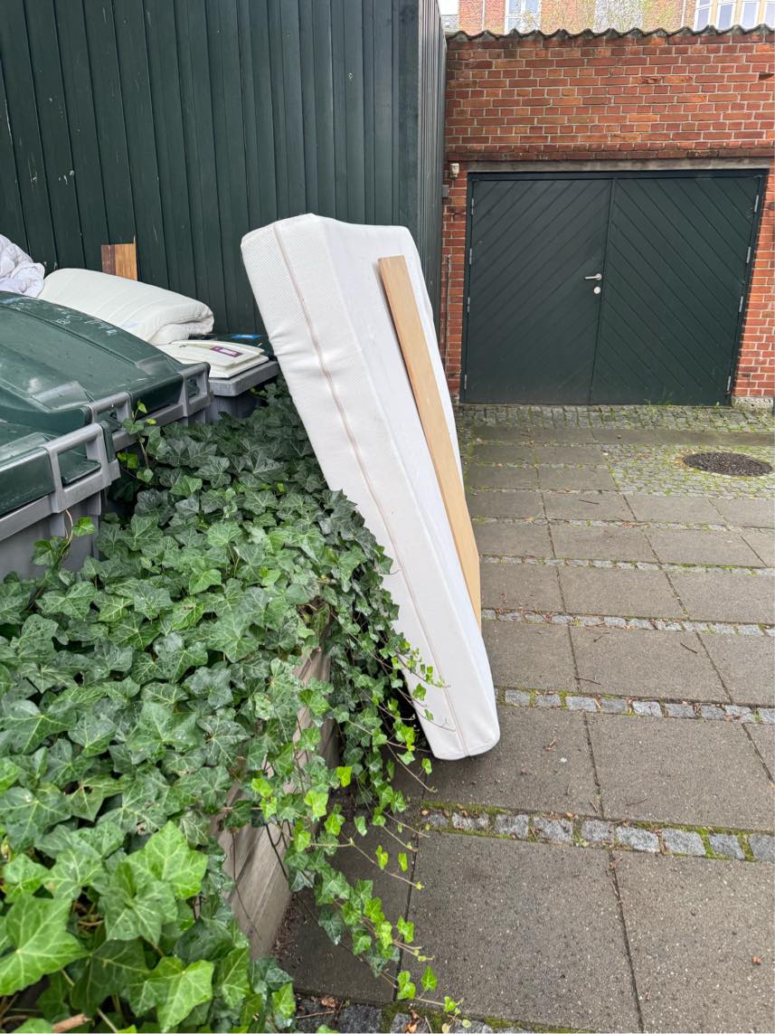 Kørt affald på forbrændingen