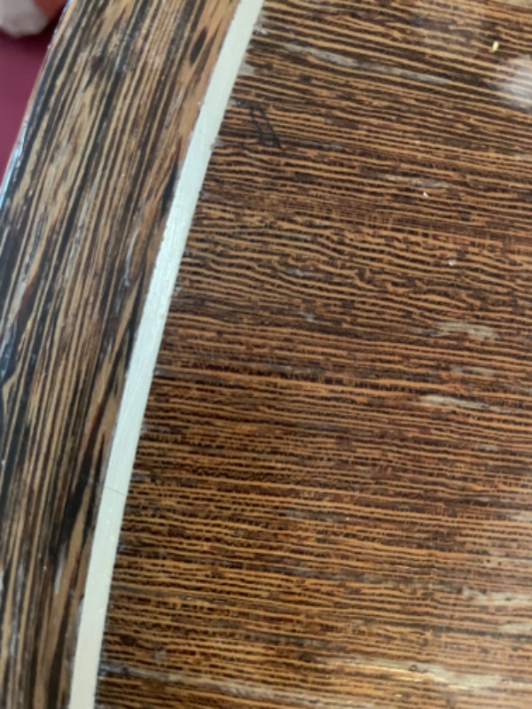 Træspisebords restaurering