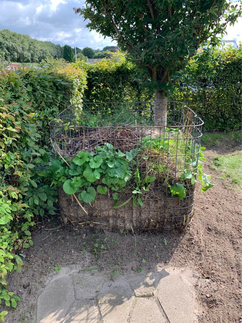 Tømning + fjernelse af kompostbeholder