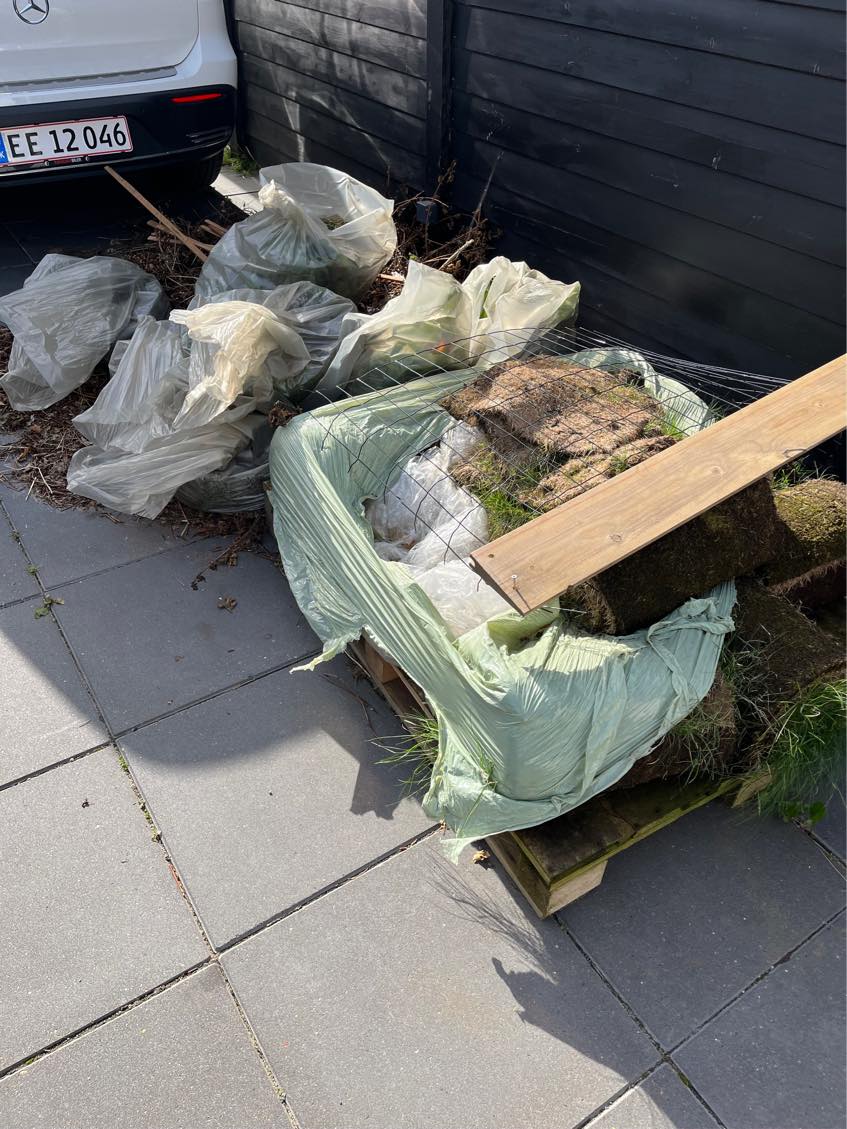 Kører haveaffald væk