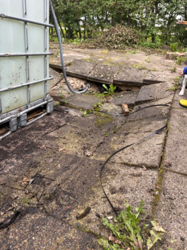 Omlægge underminerede fliser