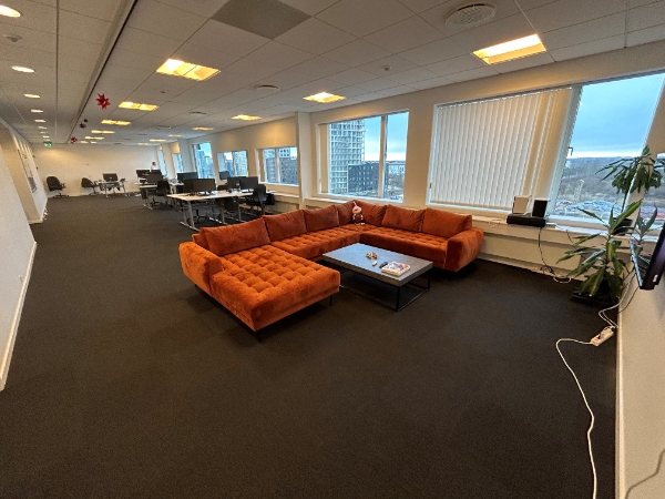 Ugentlig rengøring af kontor