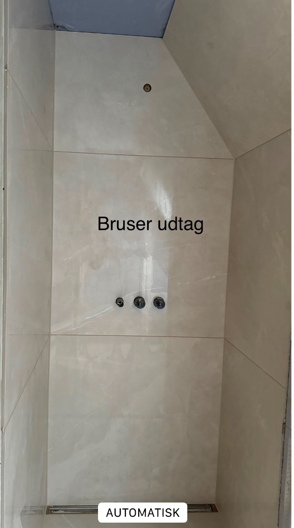 Påsætning/tilslutning af nye armatur/wc/radiator i badeværelse