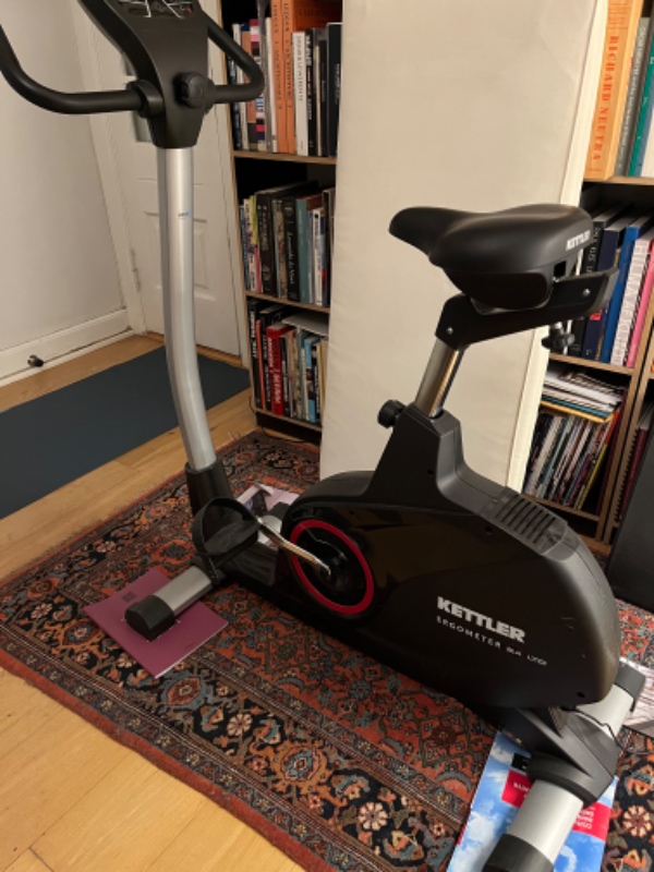 Flytte kasser fra 2. sal til loftsrum