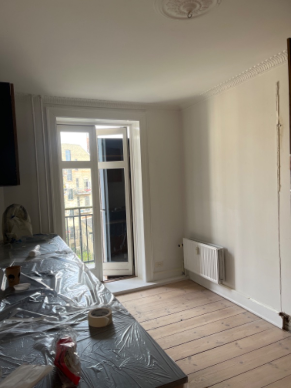 Maling 1 rum, loft , vægge og stuk