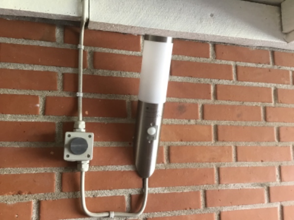 Udskiftning af lampe i carport