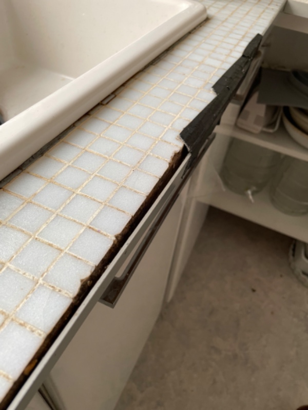 Hæng spejl op og andre opgaver