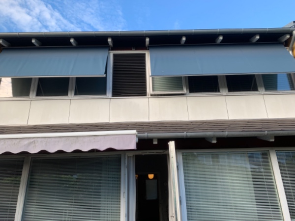 Maling af vinduesrammer/glaslister på 13 vinduer i 1.sals højde