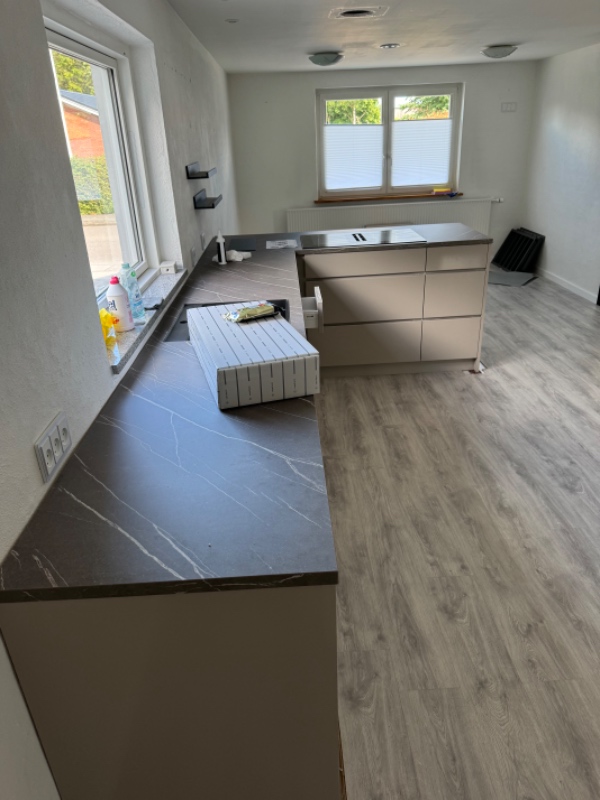 Fugning af køkkenbordplade