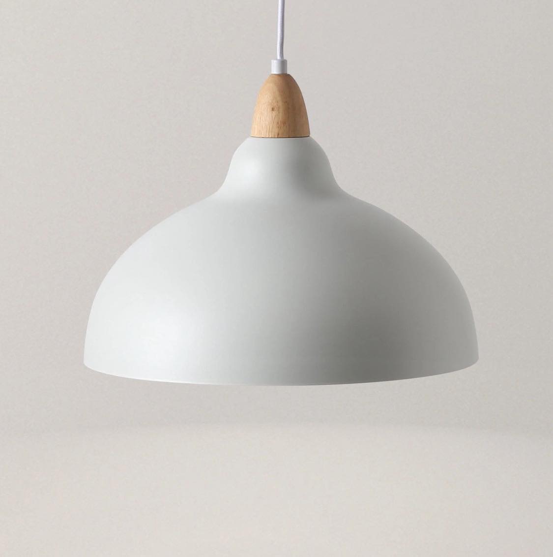 Installation af to lamper