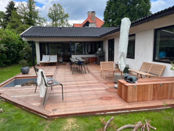 Slibning af Jatoba terrasse