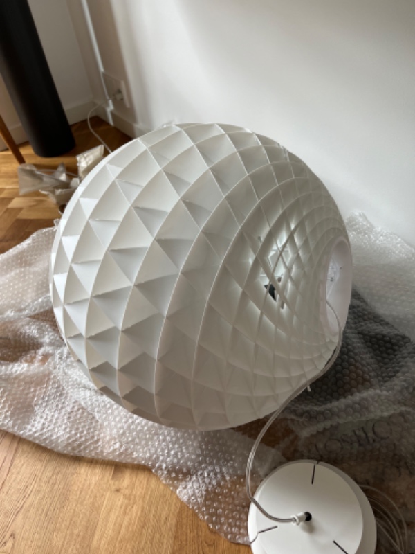 Opsætning af Louis Poulsen lampe