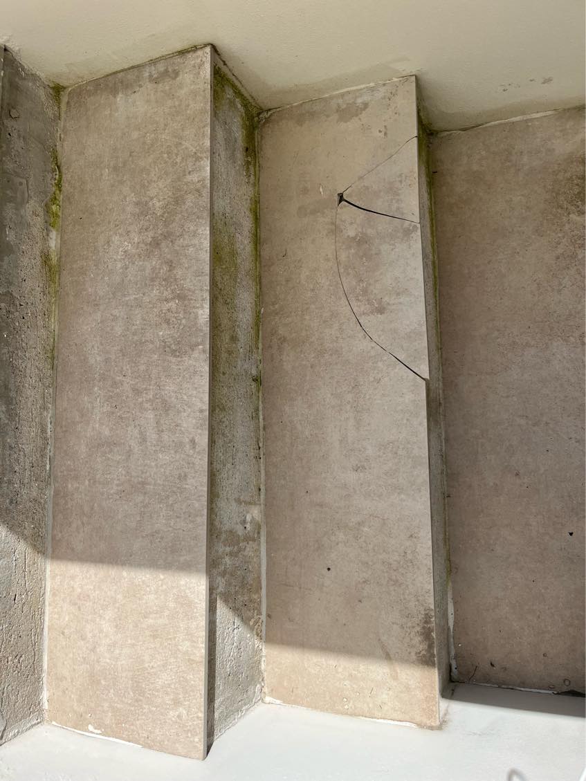 Pudsning af mur og udskiftning af flise