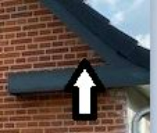 Montering af inddækning på taget af udestuen