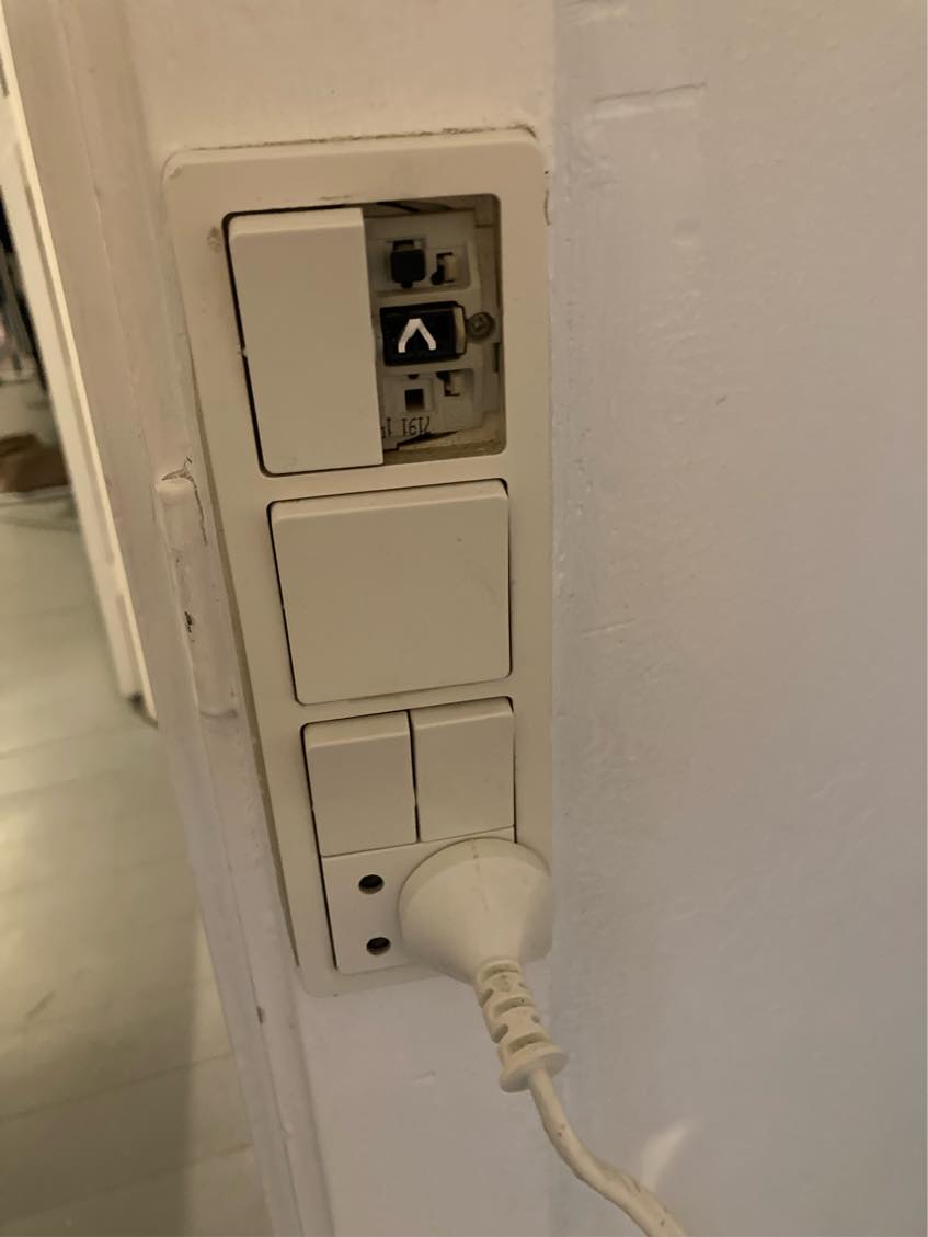 Skift af tre stikkontakter