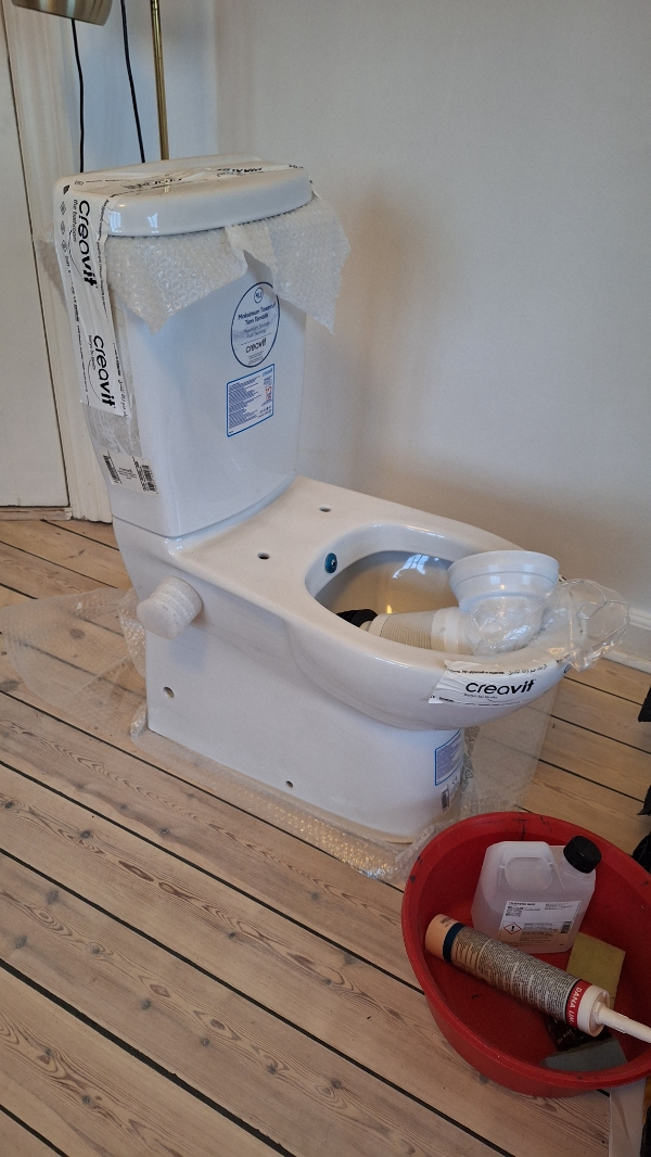 udskiftning af toilet