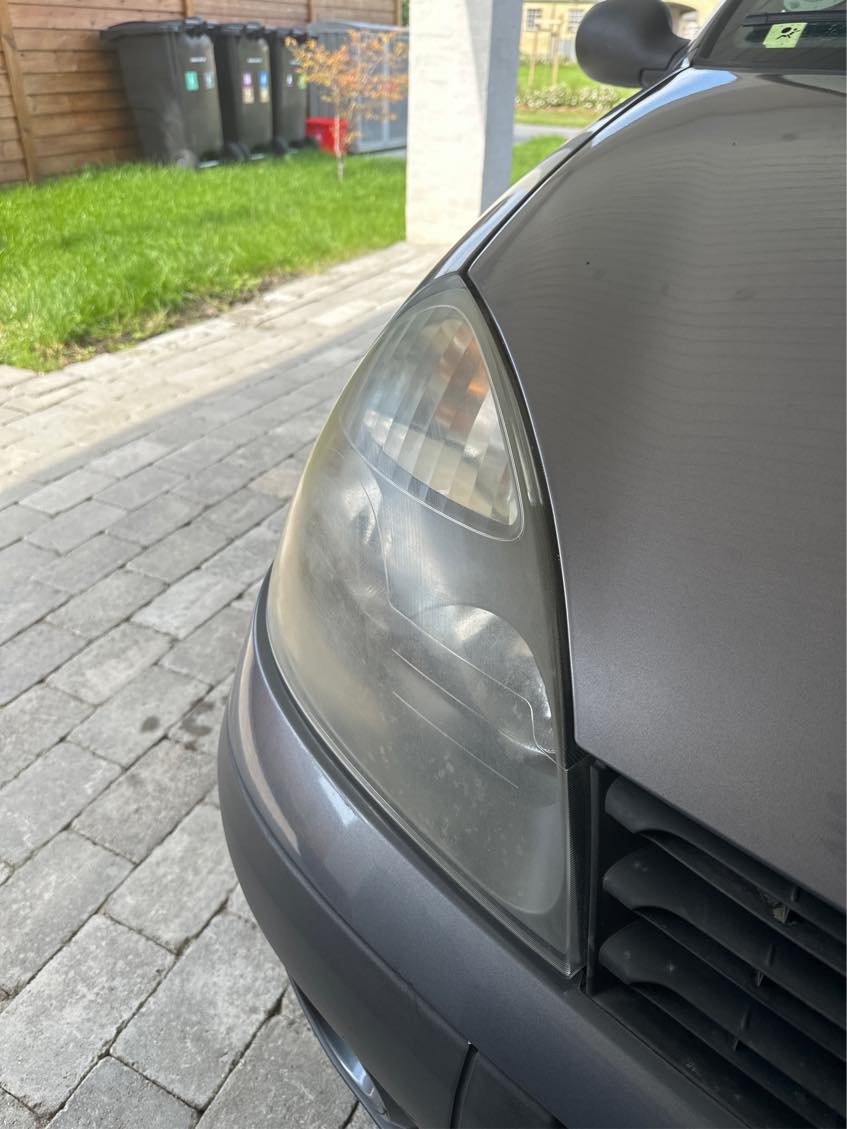 Polering af forlygter