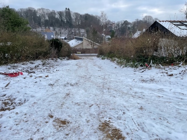 Flytning af 93 kg tung ny vaskemaskine fra butik til kælder