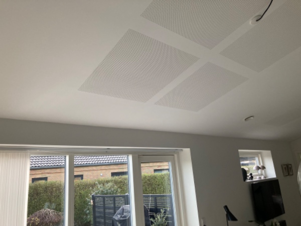 Opsætning af lysdæmpede spots i gipsloft