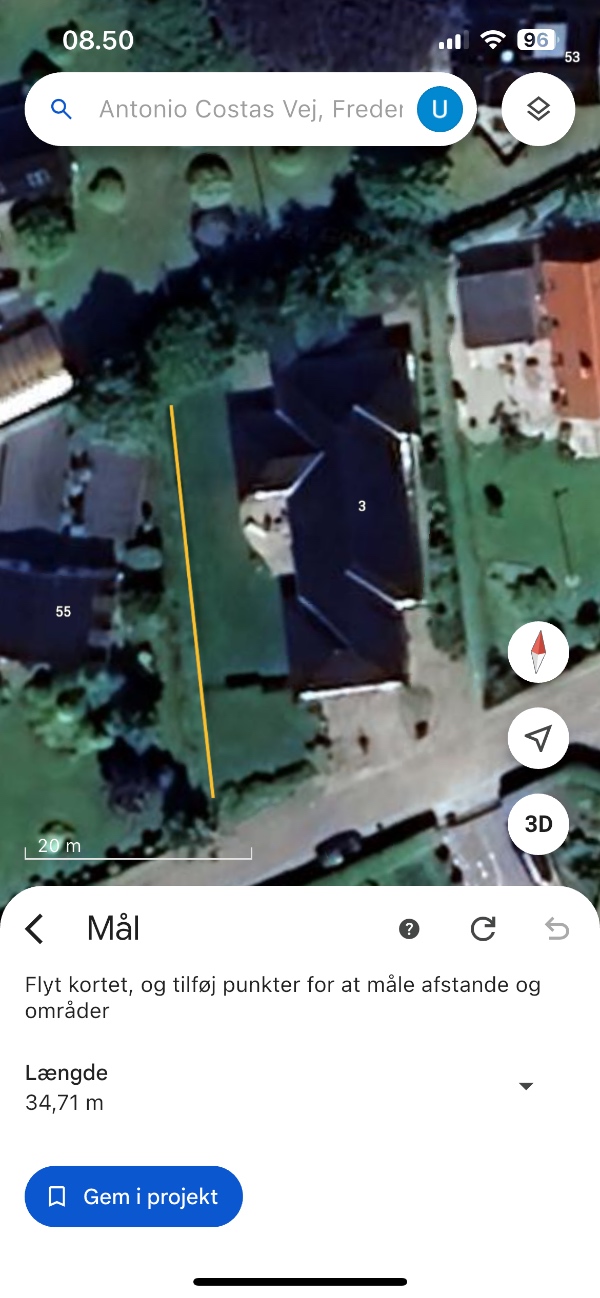 Hækklipning og lugning af bed.