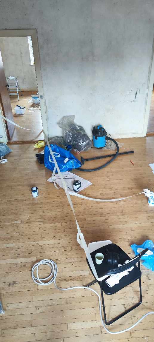 Gulvslibning og lakering 52 kvm