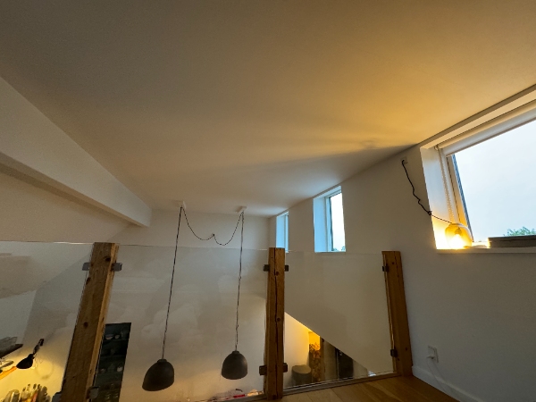 Bygget ny væg til hems