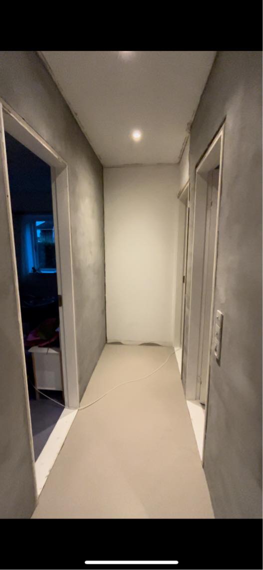 Ligge fliser/klinker i entré