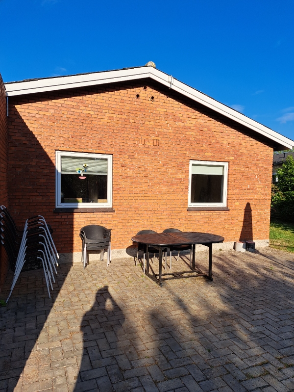 Reparation af fuger i murværk på parcelhus