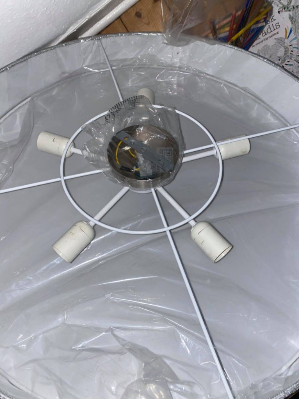 Opsætning/montering af loftslampe